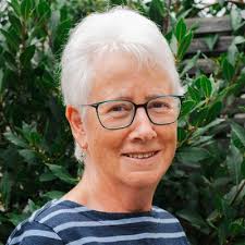 Find a humanist funeral celebrant in Abingdon