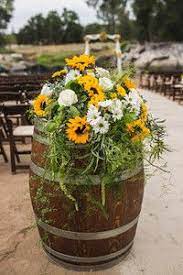 Breeanne Nicholas Married Julie Apichino Sunflower Wedding Decorations Sunflower Themed Wedding Sunflower Wedding