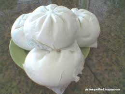 400 g tepung gandum ( 4 cawan tepung) 1/2 peket yis mauripan yang telah dikembangkan dengan air suam 2 sudu gula pasir 1 sudu majerin 2 sudu susu tepung sedikit garam sedikit air untuk mencanai doh. Resepi Pau Ayam Cina