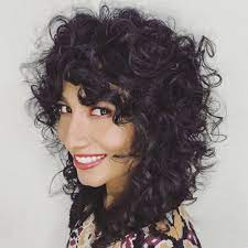 This model is even more assertive in wavy style. 14 Cute Shag Haircut Ideas For Any Length Shag Hair Trend Allure