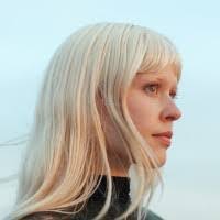 Katie Bach's Instagram, Twitter & Facebook