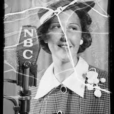 Loretta Turnbull, women's champion, motorboat racing, Southern California,  1935 — Calisphere