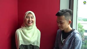 Tajul & wany hasrita performing their 3rd duet single, aku serius. Studio Manis Bersama Tajul Wany Hasrita By Manis Fm
