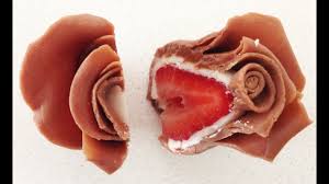 Roses and chocolate are a timeless pair, and a romantic and thoughtful way to show that special someone you're thinking about them. Chocolate Strawberry Roses How To Cook That Ann Reardon Youtube