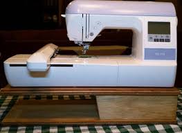 Brother pe800 embroidery machine + grand slam package includes 64 embroidery threads + prewound bobbins + cap hoop + sock hoop + stabilizer + 15 product details. Embroidery Machine Riser For Machines The Size Of A Brother Pe 770 And Smaller Models Risingtothechallenge