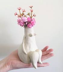 1 599 Likes 35 Comments Laurie Melia Laurie Melia Ceramics On Instagram A New Idea For This Familiar Old Sha Ceramic Sculpture Ceramic Art Weird Shapes