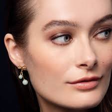 Sometimes an exhibition 💋 💄 🎀 is a great opportunity to discover a jewel 