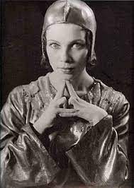 Losch real estate betreut die immobilienaktivitäten der firmen. Tilly Losch Wikipedia