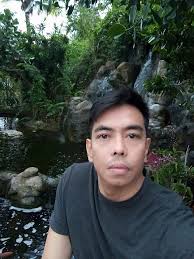 Could Bret Hart topple the massive Yokozuna at WrestleMania?