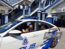 Sukarelawan simpanan polis polis diraja malaysia (ssppdrm) adalah satu daripada cabang bantuan relawan sumber tenaga manusia pdrm bagi menjalankan pencegahan dan pembenterasan jenayah dengan lebih berkesan dan lebih efektif. Impian Kanak Kanak Hidap Leukemia Naik Kereta Polis Tercapai