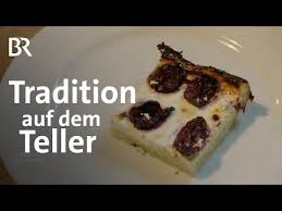 Traditionelle Rezepte Aus Der Rhon Krombele Und Detscher Zwischen Spessart Und Karwendel Br Youtube Rezepte Karwendel Traditionell