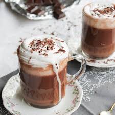 Les Meilleures Recettes De Boissons Chaudes Pour L Hiver Chocolat Liegeois Recettes De Boissons Chocolat