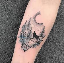 Black And Blue Wolf During Full Moon Tattoo Designs 2018 2019 Wolf Tattoos For Women Wolf And Moon Tattoo Wolf Tattoo Sleeve