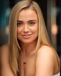 Leah Barniville Singer