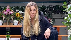 Yekta saraç hakkında merak edilenler haberimizde. Sinem Kobal Kimdir Kac Yasinda Nereli Esi Kim Iste Hayat Hikayesi
