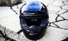 Power and associates 2004 motorcycle helmet for fit and comfort, color/graphic design, and ventilation, arai ranks the highest overall among the nine helmet brands included in the study rankings. The Best Motorcycle Helmets And Brands In 2021
