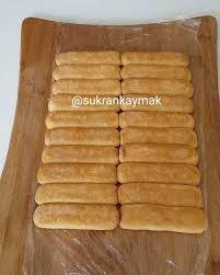 Kedi Dili Biskuvisinden Yumusacik Rulo Pasta Tarifimle Sizinleyim Tarifi Isteyenler Cift Tiklamayi Unutmayin Malzemeler Yemek Tarifleri Pasta Tarifleri Yemek