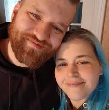 What do you think of the jacket Matty is wearing? Should we add this to our  store? 🤔