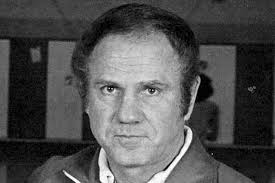 Iconic Elma basketball coach Donahue passes