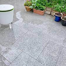 We bring to you the best and unique collection of premium surface granite tiles with over 100+ design, color (blue pearl, kashmir white, ubatuba green, baltic brown) and pattern to choose from for all your floor decoration needs. Silver Grey Granite Patio Kit Paving Slabs Patio Stones Nustone