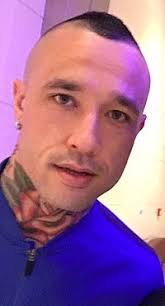 Claudia nainggolan is the stunning wife of the famous footballer radja nainggolan. Radja Nainggolan Wikipedia Bahasa Indonesia Ensiklopedia Bebas
