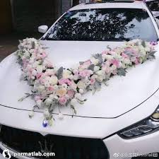 Wedding car decorations add a lovely finishing touch to your wedding vehicle. Wedding Car Decoration Ideas With Fresh Flowers Source By S E X Girls Hochzeit Auto Autoschmuck Hochzeit Autodeko Hochzeit