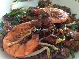 1 kg udang (ambil kulit & kepala untuk buat pati) 2 senduk kicap manis. Sedap Nyer Kue Teow Goreng Dengan Kicap My Tasty Azie Kitchen