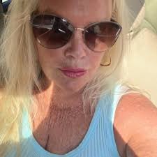 It's so tough right now, but our energy affects our students. 🧡 📷 Pink  Tulip Teaching Creations