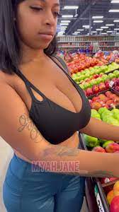 Myah Jane on X: I mean they are juicy 🍈🍈 #melons #ThirstyThursday  #trending #fyp t.conl9i0HQpCd  X