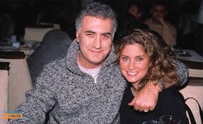 Deniz uğur ise tamer karadağlı ile ilişkisi sona erdikten sonra gazeteci reha muhtar'la aşk yaşamaya başladı. Arzu Balkan