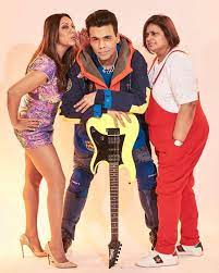 It is directed by karan johar and stars shahrukh khan, kajol and rani mukerji. Karan Johar Becomes Gauri Khan S Rahul From Kuch Kuch Hota Hai And Shah Rukh Khan Doesn T Look Happy Celebrities News India Tv