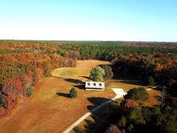 | meaning, pronunciation, translations and examples. Harvesters Land Co