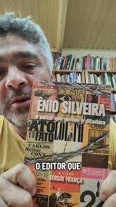 Livro novo saindo da gráfica! 👀 🖨 Começamos o dia com novidade para quem  já está de pé ouvindo "Bom dia com Mário Kertész". Fica de olho no nosso  feed que essa