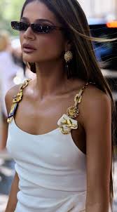 Ife Balogun| Makeup, Skincare Fashion And Lifestyle. (ifebalogun_)