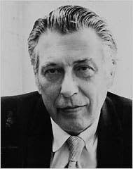 Douglas Watt, Critic for Daily News and New Yorker, Dies at 95