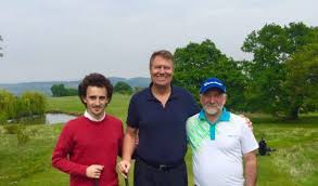 Verificați modul în care se schimbă vremea, cu prognoza precisă pe 10 zile de la foreca pentru pianu de jos, comuna pianu, ro, cu temperaturile minime și maxime și șansele de precipitații. Malakul Penal Klaus Werner Johannis Dupa Tenis Dupa Ciclism Si O Gasit O Noua Pasiune In Weekend Joaca Golf Pe Terenul Paul Tomita Din Pianu De Jos Alaturi De Fostul Sau Coleg De Facultate Profesorul De Fizica Viorel Coman