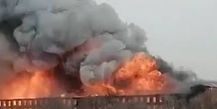 По их данным, закрыт участок от улицы крыленко в сторону володарского моста и в обратную сторону. Zc0laq Kbdnknm