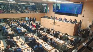 Vereadores do Recife rejeitam abertura de processo de impeachment de João Campos