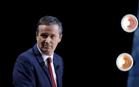 Face à un fn gonflé à bloc, la droite et le centre partent partout unis alors que la gauche se présente dans un ordre plus ou moins dispersé selon les régions. Regionales Nicolas Dupont Aignan Ne Boude Plus Les Republicains Le Parisien