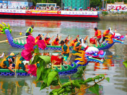 The dragon boat festival taiwan is a grand festival event second to the chinese new year. Dragon Boat Festival In Kaohsiung Taiwan Dragon Boat Festival Dragon Boat Festival