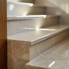 Ốp đá Granite mặt đứng cầu thang - Nhà Xinh
