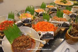 Gurney drive is minutes away. 3 Abdul Buffet Dinner C Est Si Bon Vouk Hotel Suites Penang