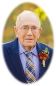 Scott Sievert's Instagram, Twitter & Facebook