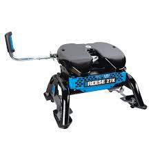 The reese® goose box™ replaces a traditional pin box so the rv works with the truck gooseneck hitch. Reese
