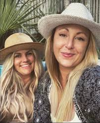 workfromanywhere #remotework #jobsearch #careeradvice #keywestvibes  #worklifebalance #productmarketing #accountmanager #projectmanager  #selfcare