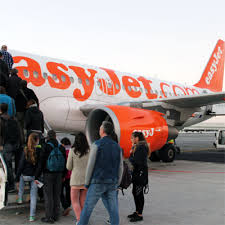 Februar 2021 die regeln für das handgepäck. á…so Streng Ist Easyjet Beim Handgepack