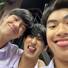29,364 likes · 5 talking about this. Kazz Magazine à¸‚à¸­ 3 à¸„à¸³à¸ª à¸™à¹† à¹ƒà¸« à¸ à¸š 3 à¸«à¸™ à¸¡ à¸™ à¸²à¸£ à¸à¸ˆ à¸‡ Facebook