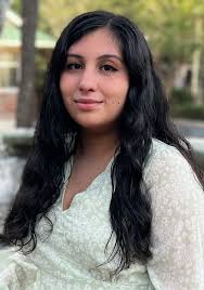 United Way awards Women United Scholarships to 4 local women