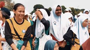 Pada 2019, sekolah menengah kebangsaan puchong utama (1) memiliki 1427 orang pelajar lelaki dan 1403 orang pelajar perempuan, menjadikan jumlah keseluruhan murid seramai 2830 orang. Smk Puchong Utama 1 Kejohanan Sukan Tahunan 2019 Bendahara Youtube