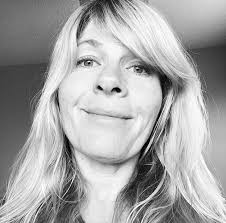 Rosalyn Siân Evans Archives